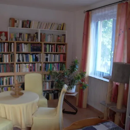 Gästezimmer Ferienwohnung VILLA ALEXA auch mit Wallbox Woltersdorf  Zimmer foto