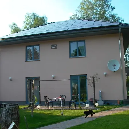 Gästezimmer Ferienwohnung VILLA ALEXA auch mit Wallbox Woltersdorf  Exterior foto