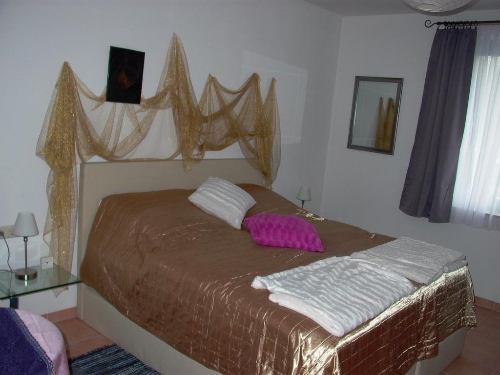 Gästezimmer Alexa Auch Mit Wallbox Apartment
